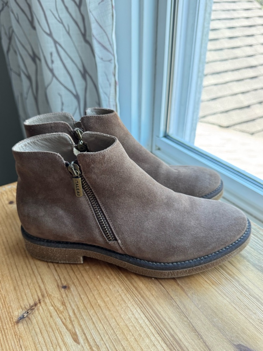 Italeau Foliana Brown Suede Ankle Boots 7 New